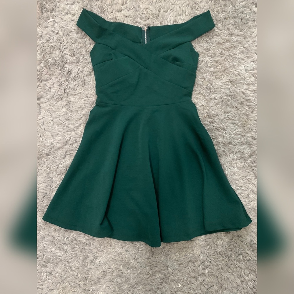 An off the shoulder dress for many occasions